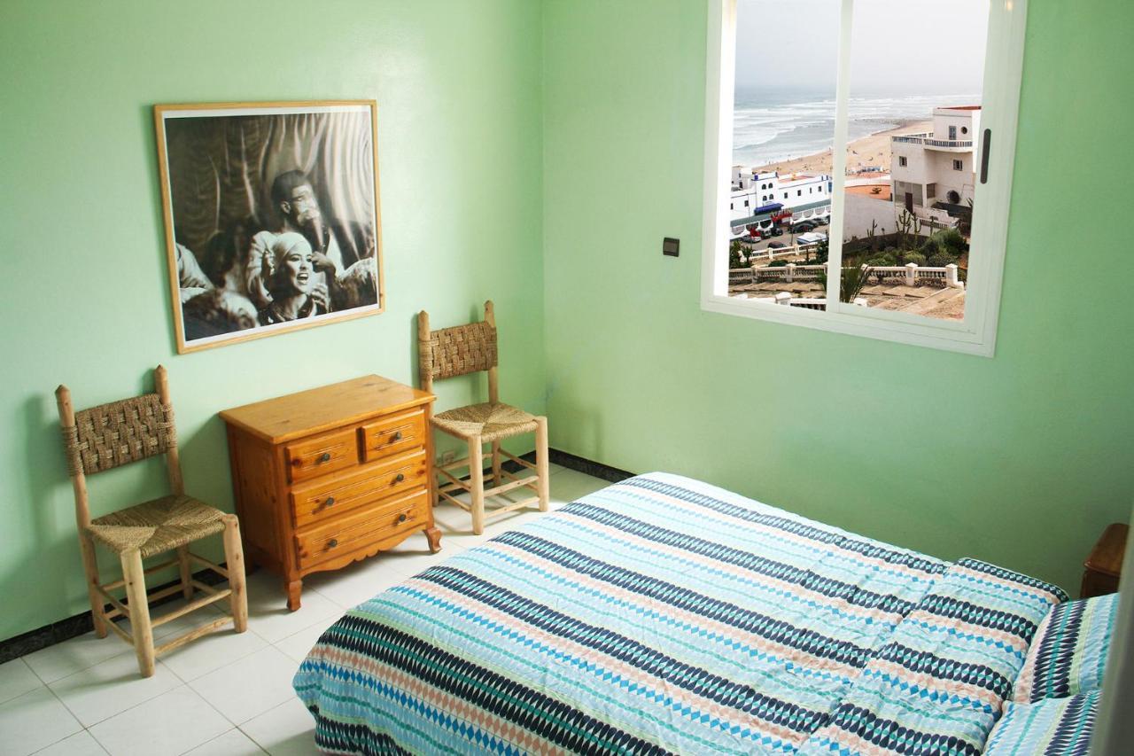Ifni Surf Hostal Sidi Ifni Exterior photo